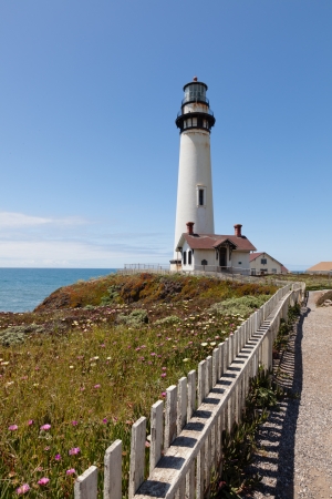 Pigeon Point Lighthouse is a lighthouse built in 1871 to guide ships on the Pacific coast of California.のeditorial素材