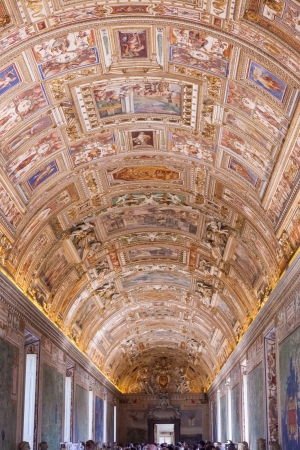 Vatican Museums are the museums of the Vatican City and are located within the city's boundaries. They display works from the immense collection built up by the Roman Catholic Church throughout the centuries including some of the most renowned classical sのeditorial素材