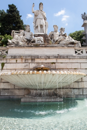 Dea Roma between the Tiber and the Aniene, fountain on the east side of Piazza del Popolo, against the steep slope of the Pincio, represents the terminal mostra of the aqueductのeditorial素材