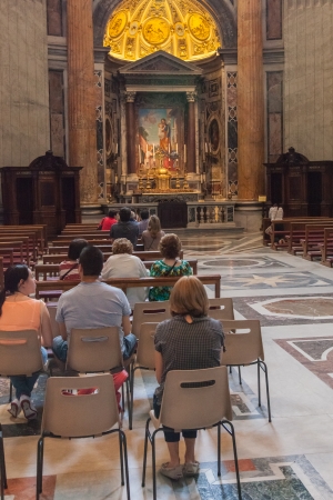 St. Peter's Basilica has the largest interior of any Christian church in the world.のeditorial素材