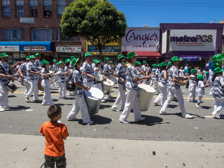 SAN FRANCISCO, CA/USA - MAY 25: San Francisco Carnaval Grand Parade on Memorial Day Weekend 2014 in San Francisco.のeditorial素材