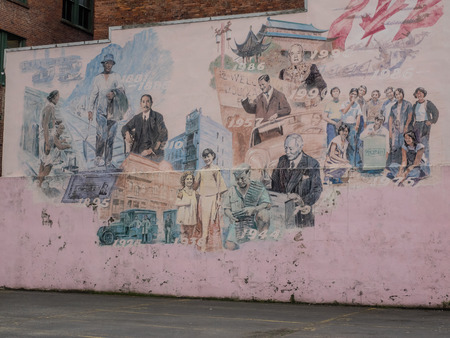 Mural on a building in Vancouver Chinatown district.のeditorial素材
