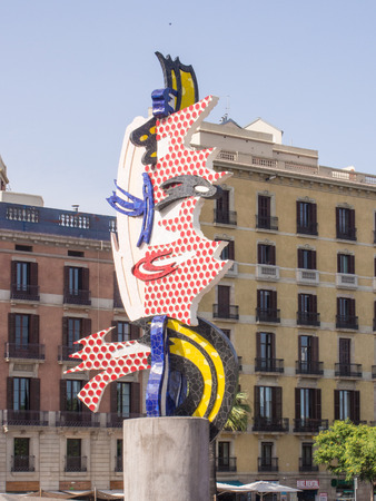The Head of Barcelona, or El Cap de Barcelona in Catalan, is a 64-foot sculpture done by American Pop artist Roy Lichtenstein for the 1992 Summer Olympics in Barcelona, Spain.のeditorial素材