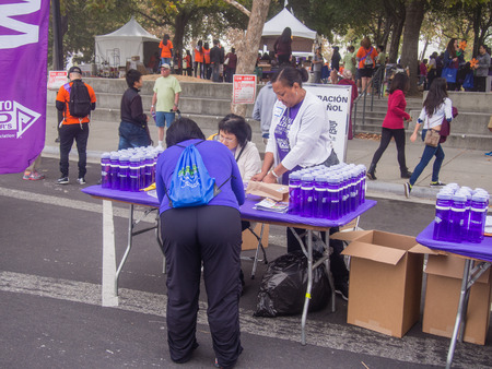 SAN JOSE, CA/USA - October 10, 2015: San Jose Walk to End Alzheimerâs is a part the worldâs largest event to raise awareness and funds for Alzheimerâs care, support and research.のeditorial素材