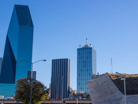 Fountain Place is a 60-story late-modernist skyscraper in downtown Dallas, Texas.の写真素材