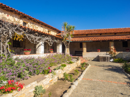 Mission Carmel is a Roman Catholic mission church in Carmel-by-the-Sea, California.のeditorial素材