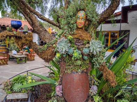 Fiesta de Reyes is in the heart of Old Town San Diego State Historic Park is a vibrant and exciting dining, shopping and entertainment experience that is fun for the whole family.のeditorial素材