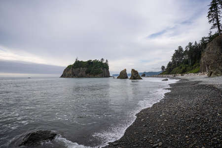 Ruby Beach is the northernmost of the southern beaches in the coastal section of Olympic National Park in the U.S. state of Washington. It is located on Highway 101, in Jefferson County, 27 miles (43 km) south of the town of Forks.の写真素材