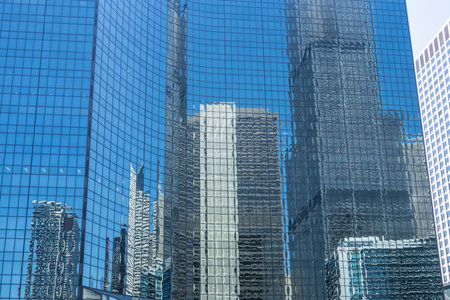 Chicago is famous for its architecture, and the best way to see it is on a cruise down the Chicago River.の写真素材