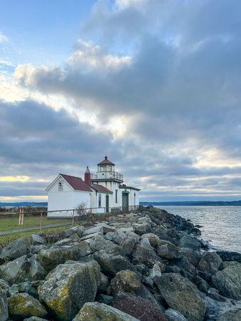 West Point Light is an active aid to navigation on Seattle, Washington's West Point, which juts into Puget Sound and marks the northern extent of Elliott Bay.の写真素材