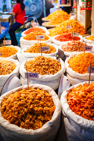 dried shrimp and seafood on the marketの写真素材