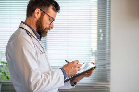 doctor using tablet telemedicine telehealth concept