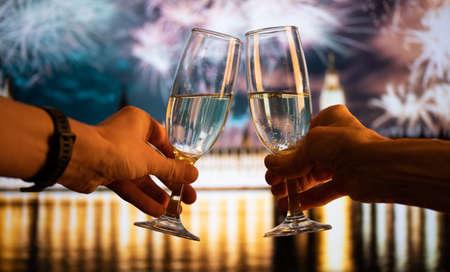 champagne glasses and Big Ben in background New Year's eve in Londonの写真素材