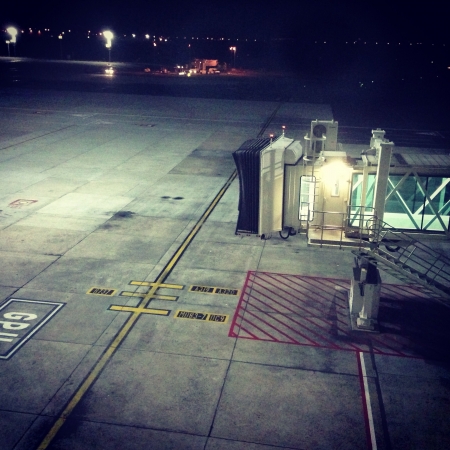 Late night landing strip Cape Town Internationalの素材