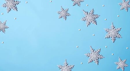 Christmas snowflake pattern - overhead view flat layの写真素材