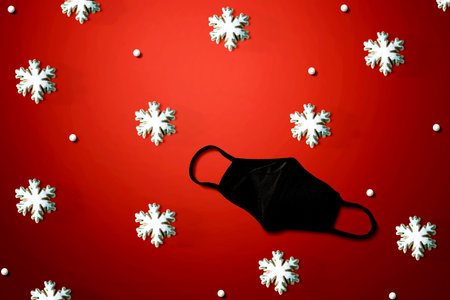 Face mask with snowflakes overhead view - flat layの写真素材