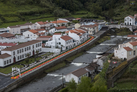 View of the cascading Faial da Terra river, Sao Miguel, Azores.のeditorial素材
