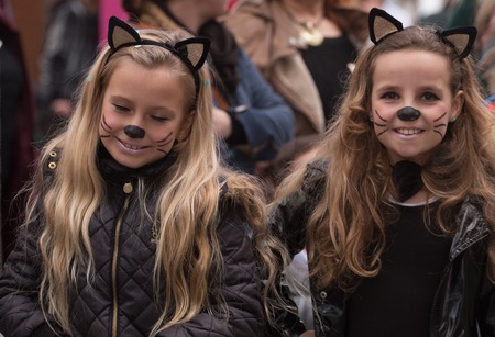 LOULE, PORTUGAL - FEB 2016: Colorful Carnival (Carnaval) Parade festival participants on Loule city, Portugal.のeditorial素材