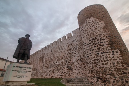View of the statue of Vasco da Gama, Great Sea Explorer of Portugal in Sines.のeditorial素材