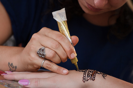 Hand painted with henna in moroccan style.のeditorial素材