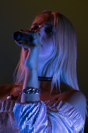 FARO, PORTUGAL: 2nd SEPTEMBER, 2017 - Music band, Diana Martinez & the crib, performs on Festival F, a big festival on the city of Faro, Portugal.のeditorial素材