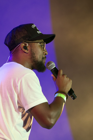 FARO, PORTUGAL: 3rd SEPTEMBER, 2017 - Music band, HMB, performs on Festival F, a big festival on the city of Faro, Portugal.のeditorial素材