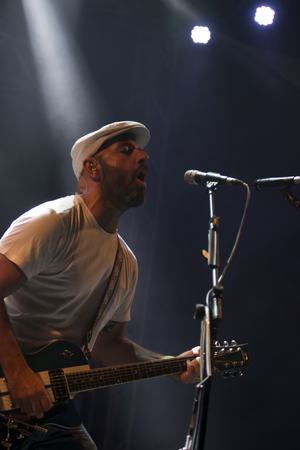 FARO, PORTUGAL: 2nd SEPTEMBER, 2017 - Music band, Frankie Chavez, performs on Festival F, a big festival on the city of Faro, Portugal.のeditorial素材