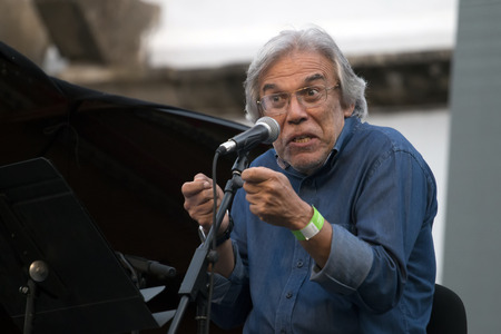 FARO, PORTUGAL: 2nd SEPTEMBER, 2017 - Music band, Julio Resende and Julio Machado Vaz, performs on Festival F, a big festival on the city of Faro, Portugal.のeditorial素材