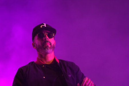 FARO, PORTUGAL: 1st SEPTEMBER, 2017 - Music band, Dengaz, performs on Festival F, a big festival on the city of Faro, Portugal.のeditorial素材