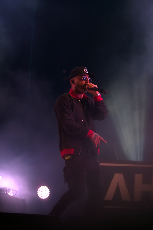 FARO, PORTUGAL: 1st SEPTEMBER, 2017 - Music band, Dengaz, performs on Festival F, a big festival on the city of Faro, Portugal.のeditorial素材