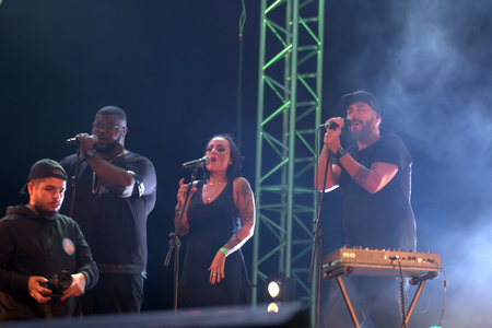 FARO, PORTUGAL: 1st SEPTEMBER, 2017 - Music band, Dengaz, performs on Festival F, a big festival on the city of Faro, Portugal.のeditorial素材