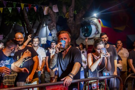 FARO, PORTUGAL: 5th SEPTEMBER, 2019 - Audience watch music artist on  Festival F, a big festival on the city of Faro, Portugal.のeditorial素材
