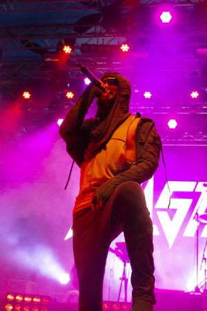 FARO, PORTUGAL: 6th SEPTEMBER, 2019 - Blasted Mechanism band, performs on Festival F, a big festival on the city of Faro, Portugal.のeditorial素材