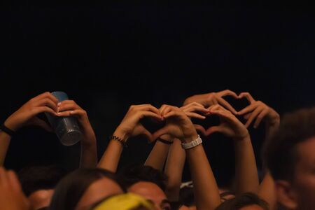 FARO, PORTUGAL: 7th SEPTEMBER, 2019 - Audience watch music artist on  Festival F, a big festival on the city of Faro, Portugal.のeditorial素材