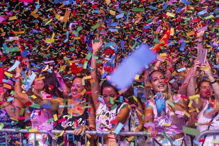 FARO, PORTUGAL: 7th SEPTEMBER, 2019 - Audience watch music artist on  Festival F, a big festival on the city of Faro, Portugal.のeditorial素材