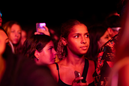 FARO, PORTUGAL: 7th SEPTEMBER, 2023 - Audience watch music artist on Festival F, a big festival in the city of Faro, Portugal.のeditorial素材