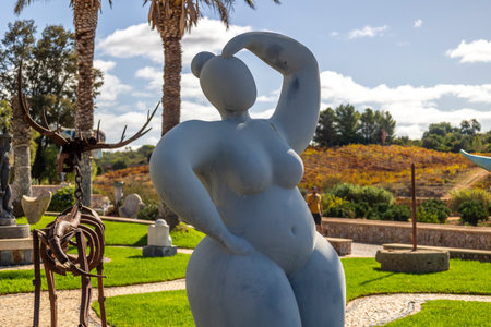 ESTOMBAR, PORTUGAL - 5th OCOTOBER 2024: Artistic stone modern contemporary female statues located on wine estate "Quinta dos Vales".のeditorial素材
