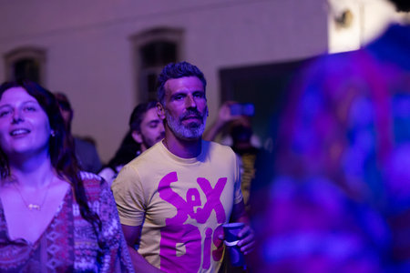 FARO, PORTUGAL: 5th SEPTEMBER, 2024 - Audience watch music artist in the Music Festival F, a big festival on the city of Faro, Portugalのeditorial素材