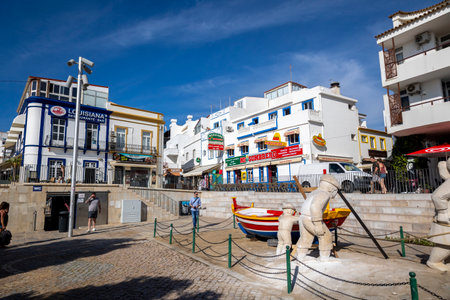 ALBUFEIRA, PORTUGAL - 9th NOVEMBER 2024: Albufeira city downtown statues depicting the local fisherman.のeditorial素材