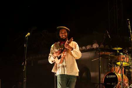 FARO, PORTUGAL: 6th SEPTEMBER, 2024 - Music artist, Acacia Maior , performs on Festival F, a big festival on the city of Faro, Portugal.のeditorial素材