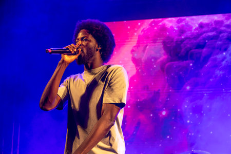 FARO, PORTUGAL: 6th SEPTEMBER, 2024 - Music artist, Papillon, performs on Festival F, a big festival on the city of Faro, Portugal.のeditorial素材