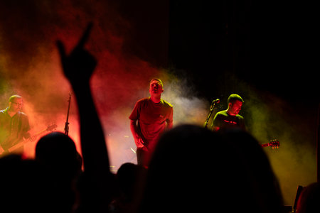 FARO, PORTUGAL: 7th SEPTEMBER, 2024 - Music artist, Na Mesma Rua, performs on Festival F, a big festival on the city of Faro, Portugal.のeditorial素材