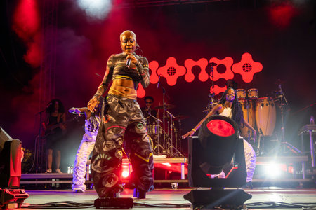 FARO, PORTUGAL: 7th SEPTEMBER, 2024 - Music artist, Pongo, performs on Festival F, a big festival on the city of Faro, Portugal.のeditorial素材