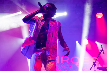 Throes and the Shine artist performing on Music Festival.のeditorial素材