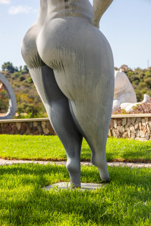 ESTOMBAR, PORTUGAL - 5th OCOTOBER 2024: Artistic stone modern contemporary female statues located on wine estate "Quinta dos Vales".のeditorial素材