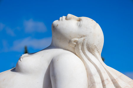 ESTOMBAR, PORTUGAL - 5th OCOTOBER 2024: Artistic stone modern contemporary female statues located on wine estate "Quinta dos Vales".のeditorial素材