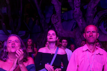 FARO, PORTUGAL: 5th SEPTEMBER, 2024 - Audience watch music artist in the Music Festival F, a big festival on the city of Faro, Portugalのeditorial素材