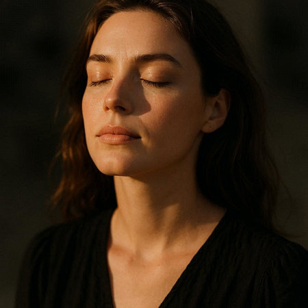 Portrait of a beautiful young woman with closed eyes and closed eyesの写真素材