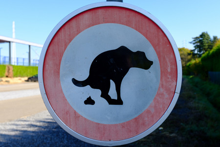 Please dogs, do not do it here - warning signの写真素材