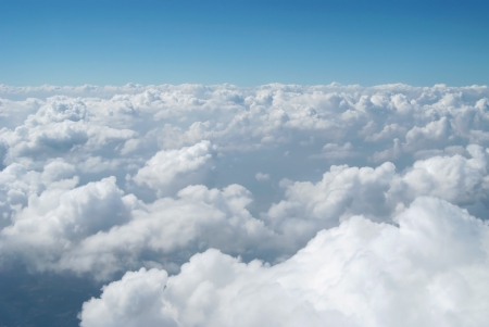  A white cloud with blue skyの写真素材